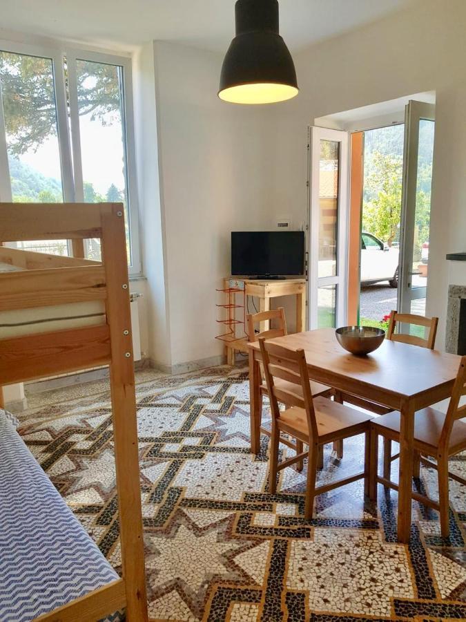 Villa Lucia Home Holiday Carrodano Inferiore Exteriör bild